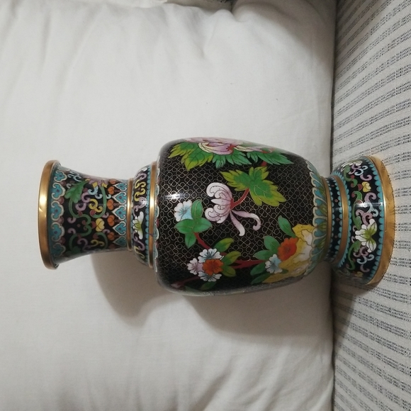 Vase - Picture 5 of 9